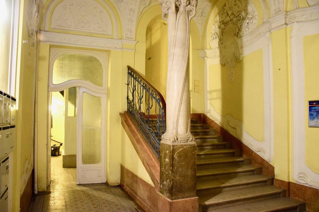 Binder-Home Stylish Studios Budapest/Parliament Bagian luar foto